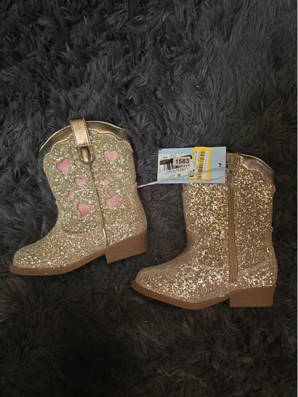 Size 6 brand new glitter, cowboy boots from target. Item 1583 box 23